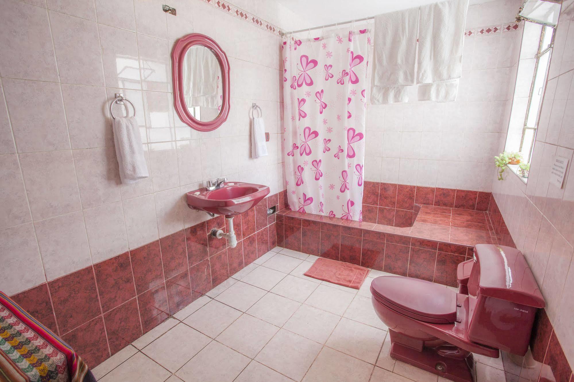 Alojamiento Soledad Huaraz  Εξωτερικό φωτογραφία