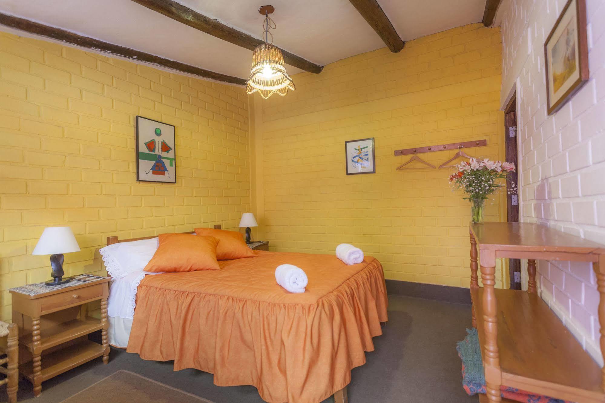 Alojamiento Soledad Huaraz  Εξωτερικό φωτογραφία