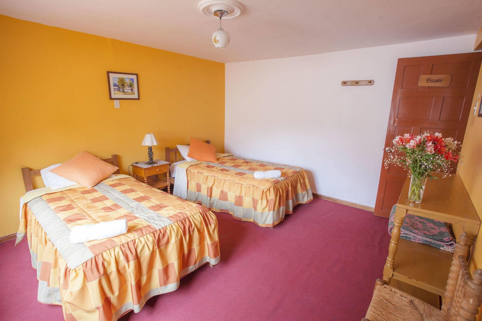 Alojamiento Soledad Huaraz  Εξωτερικό φωτογραφία