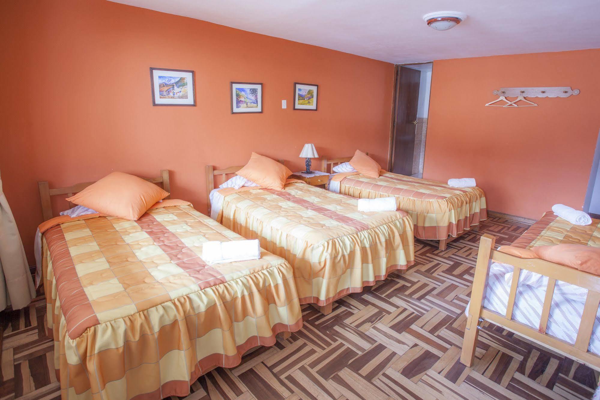 Alojamiento Soledad Huaraz  Εξωτερικό φωτογραφία